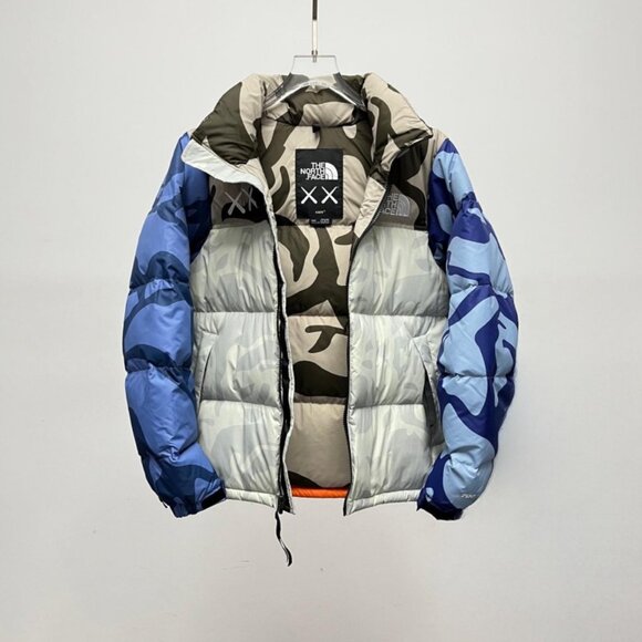 The North Face Blue Men's Down Jacket - Picture 7 of 9